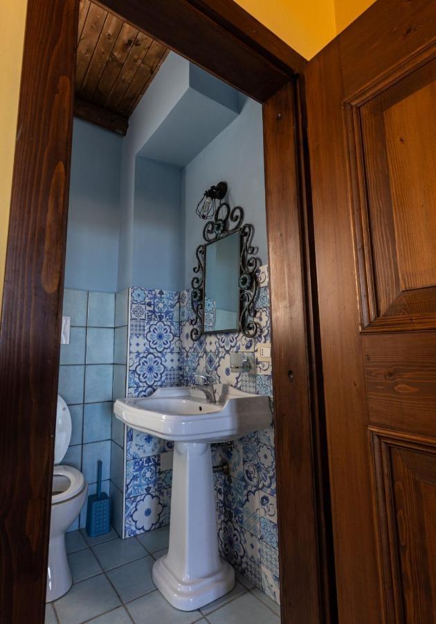 Castello Di Petecciano B&B Мошано-Сант'Анджело Экстерьер фото
