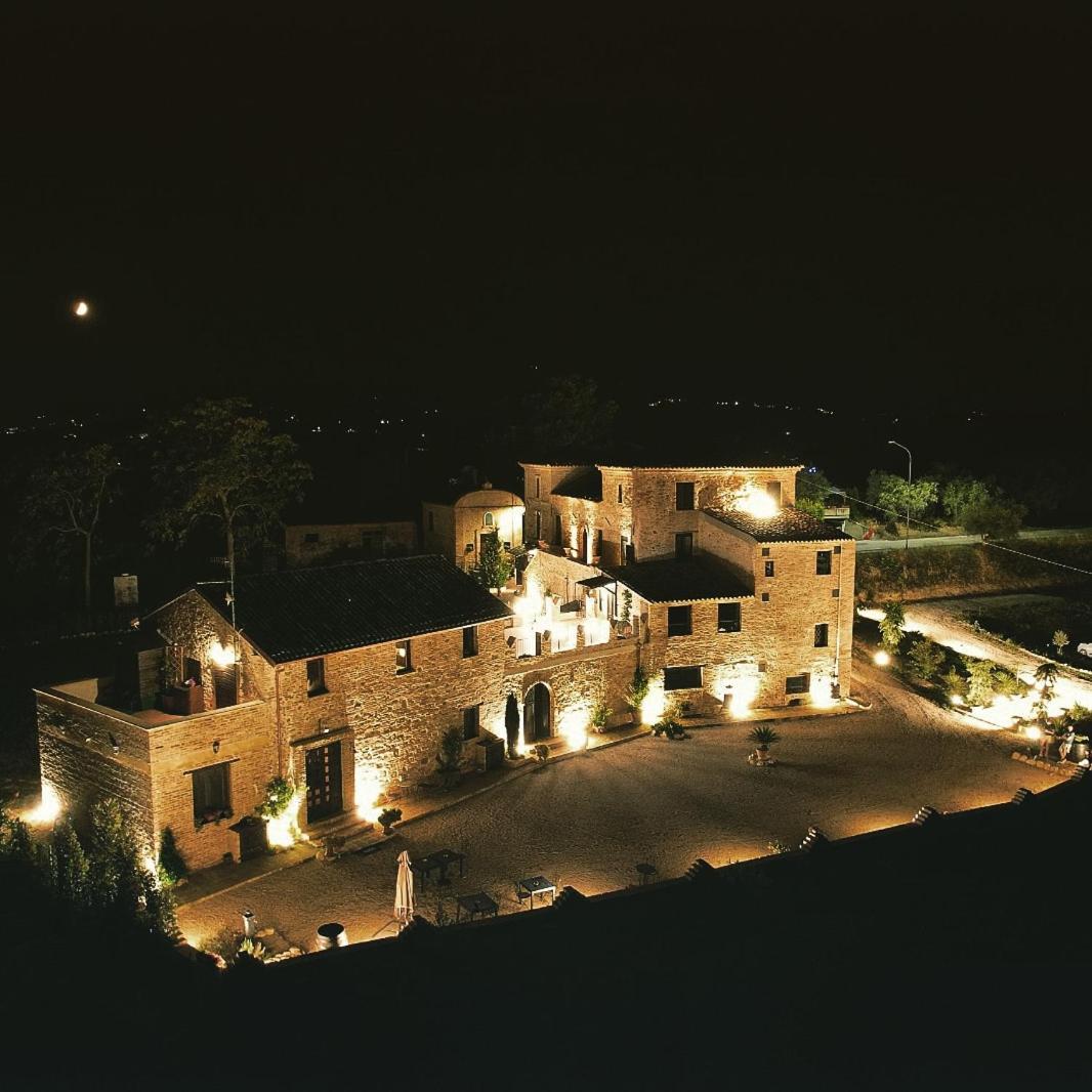 Castello Di Petecciano B&B Мошано-Сант'Анджело Экстерьер фото
