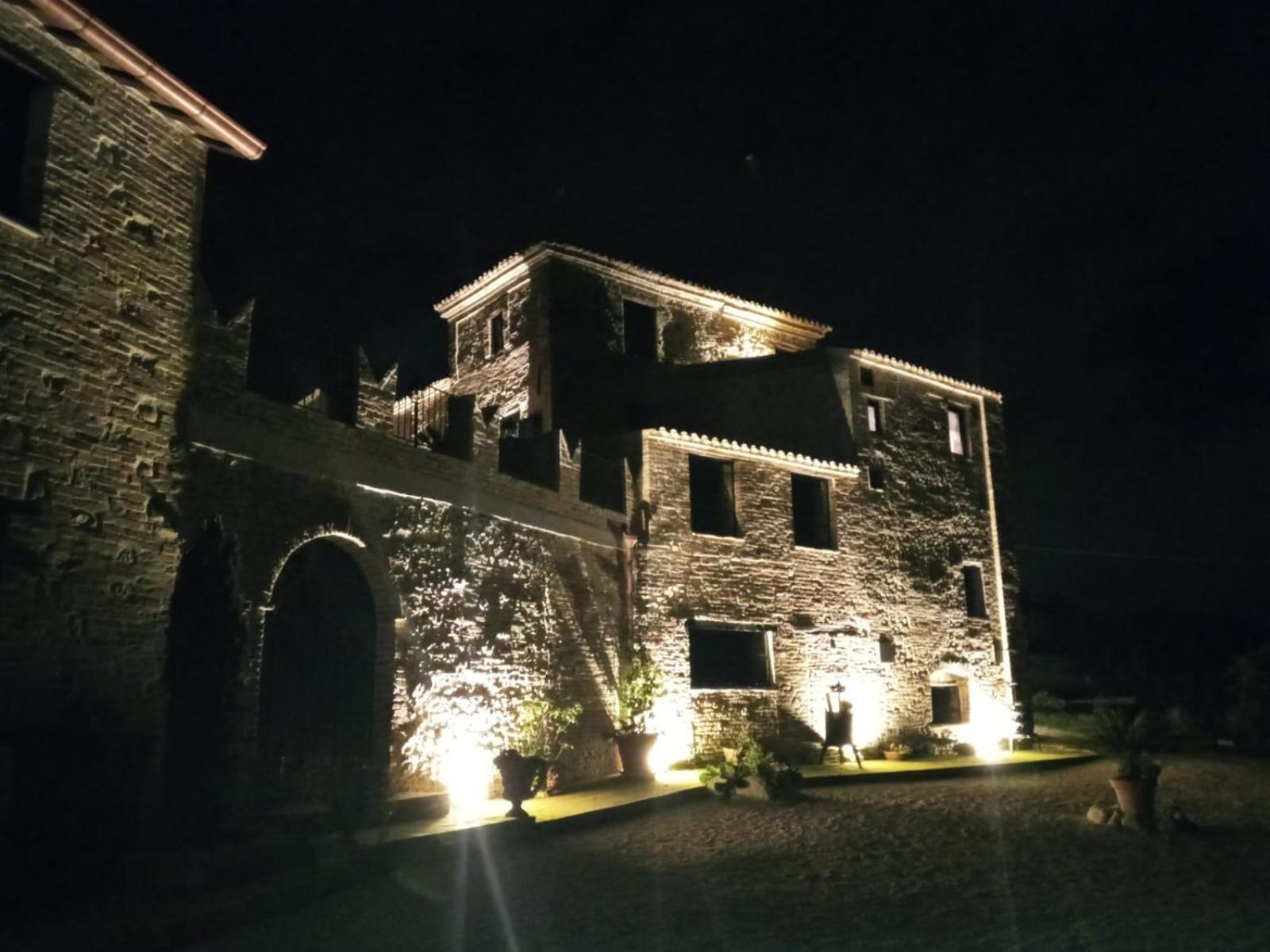 Castello Di Petecciano B&B Мошано-Сант'Анджело Экстерьер фото
